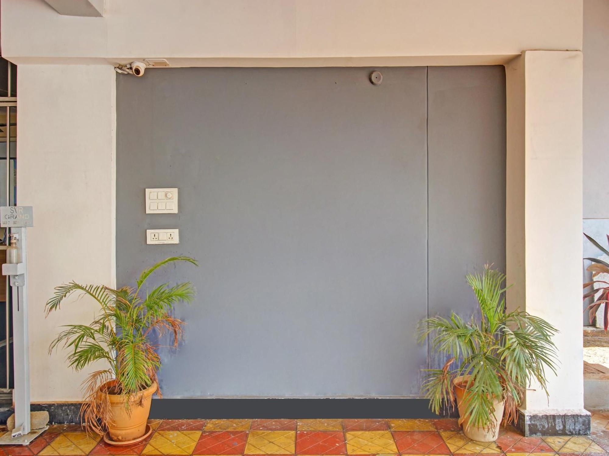 Hotel O Svr Silver Key Lingampalli Экстерьер фото